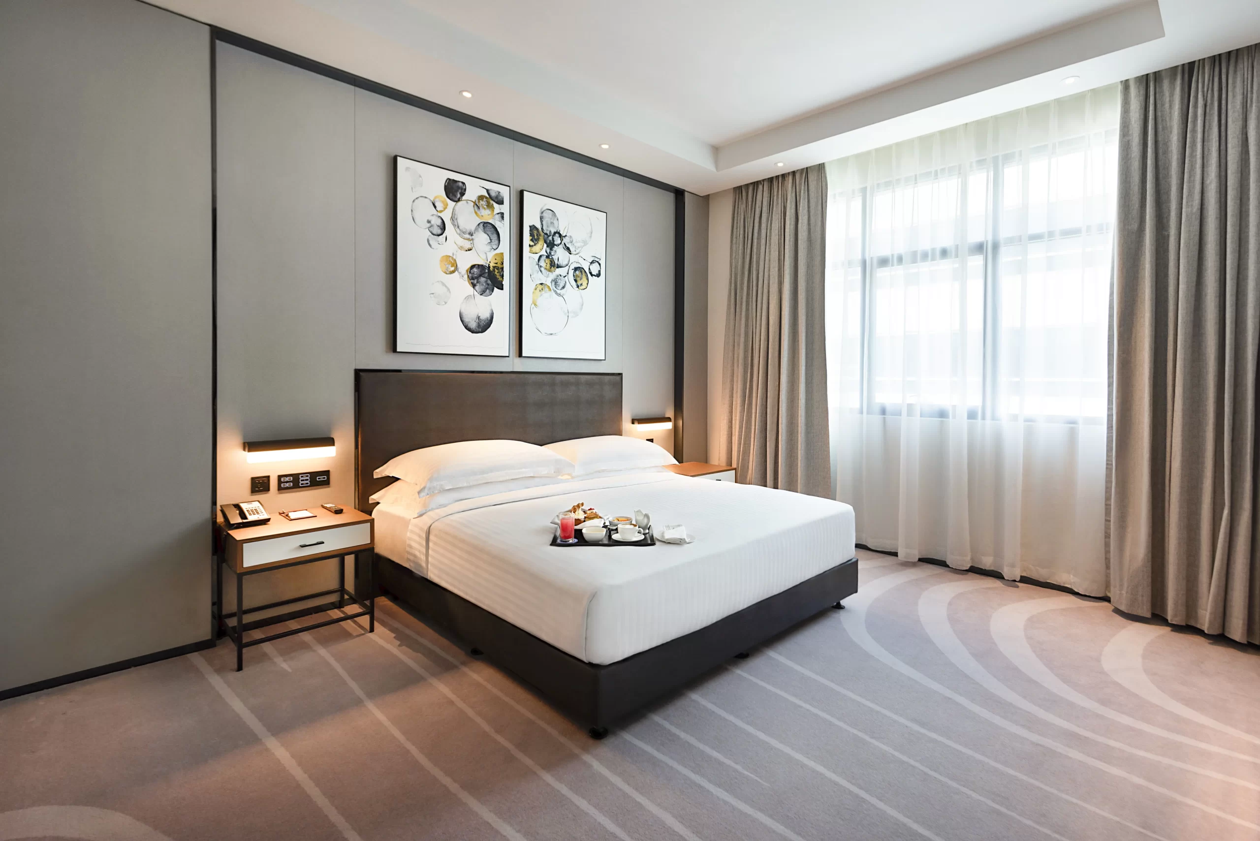 Deluxe Room in deira dubai